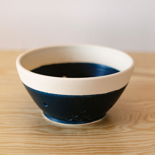 Black Perses - Berry Bowl