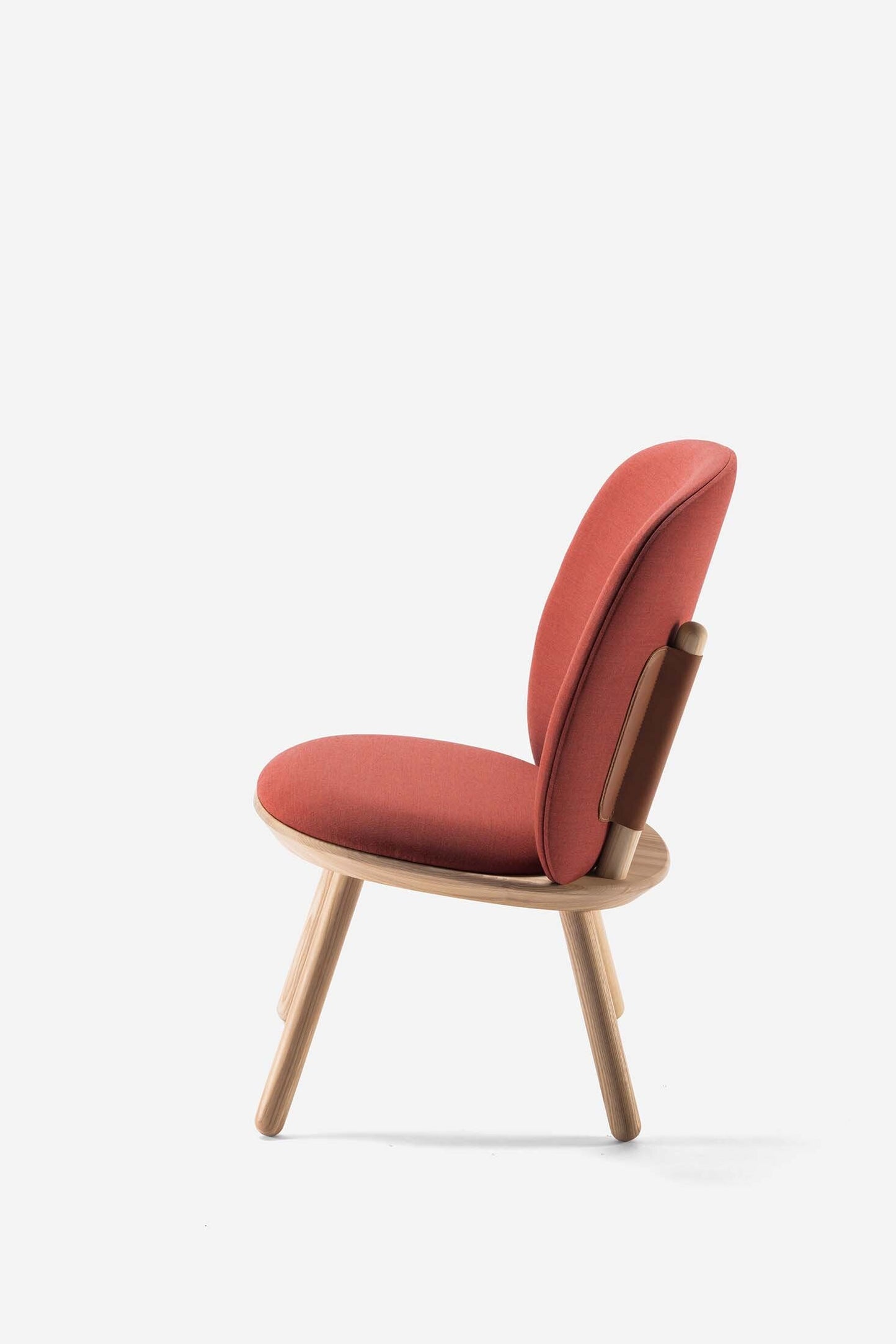 Naïve Low Chair