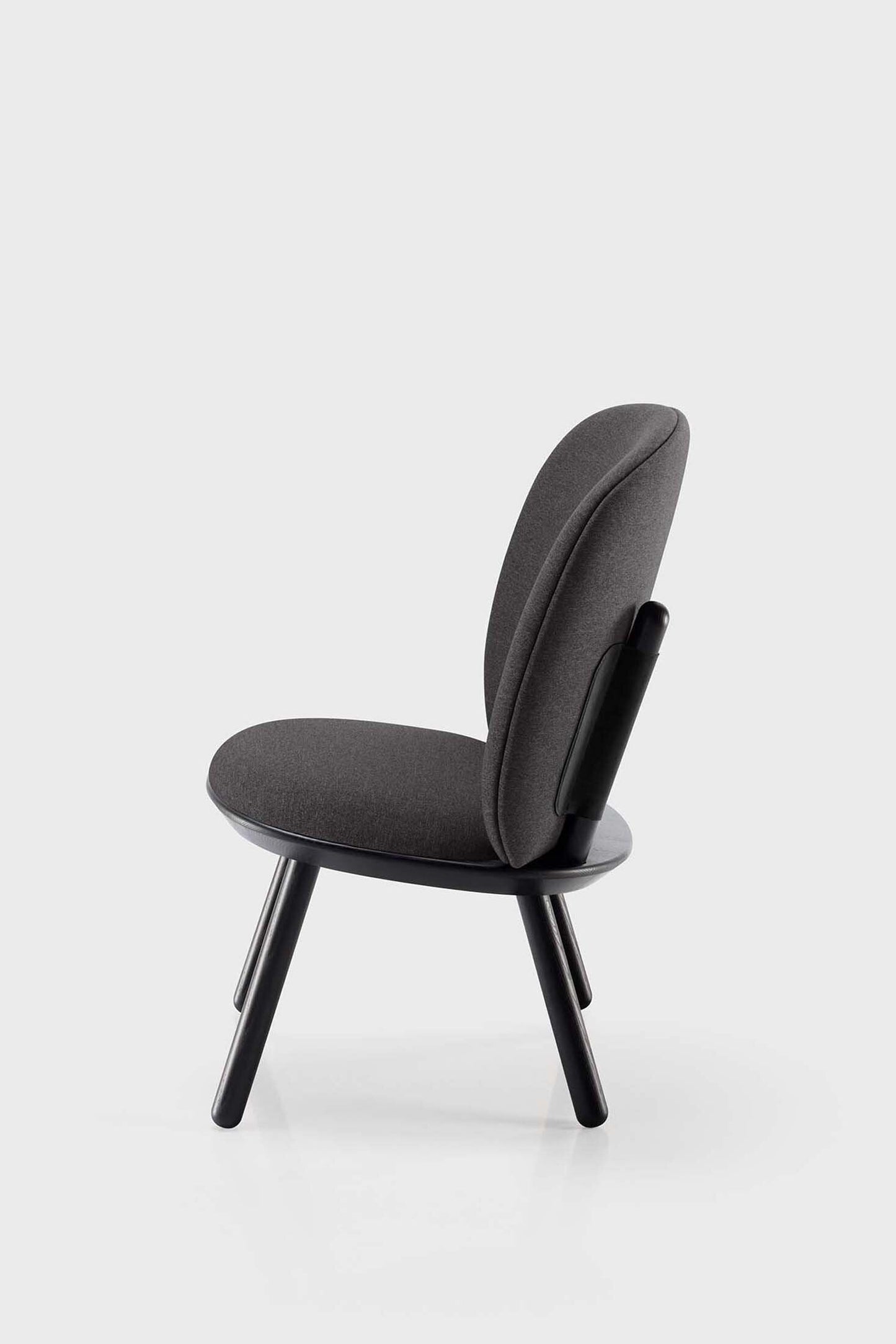 Naïve Low Chair